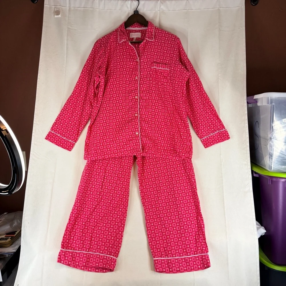 VICTORIA’S SECRET Women’s Size L Pajama Set Flannel Button Down Top Long Sleeve